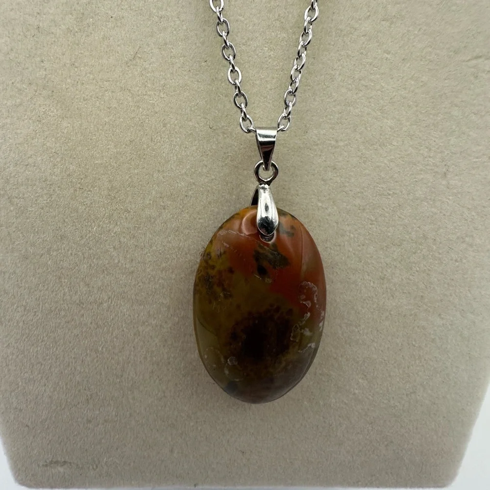 Warring State Agate Pendant on 18” Stainless Steel Box Chain